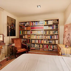 Apartamento En Calle Curia - Centro Ciudad Pamplona