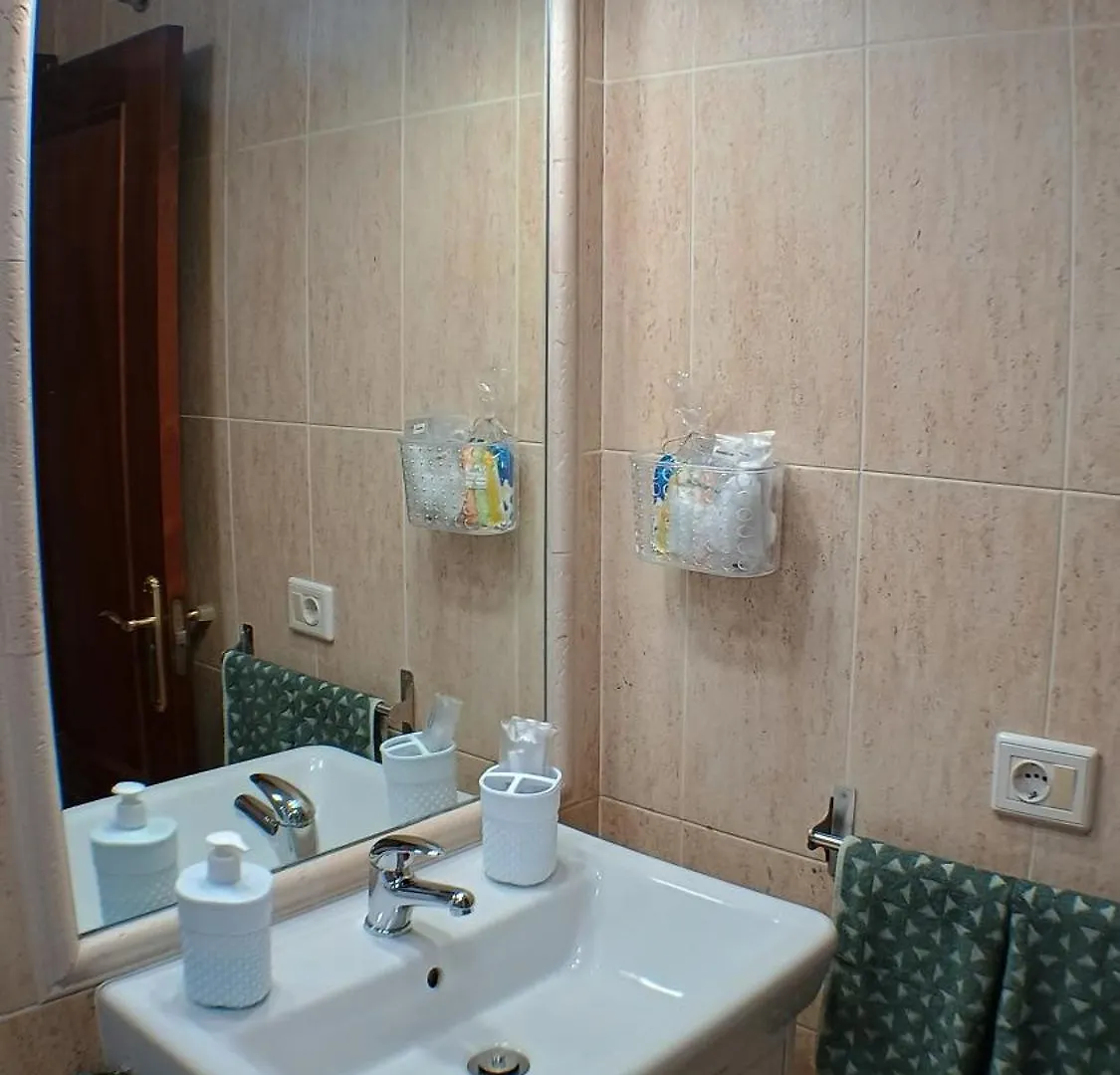 Apartment Los Geranios 21 Tenerife Costa Del Silencio Spain